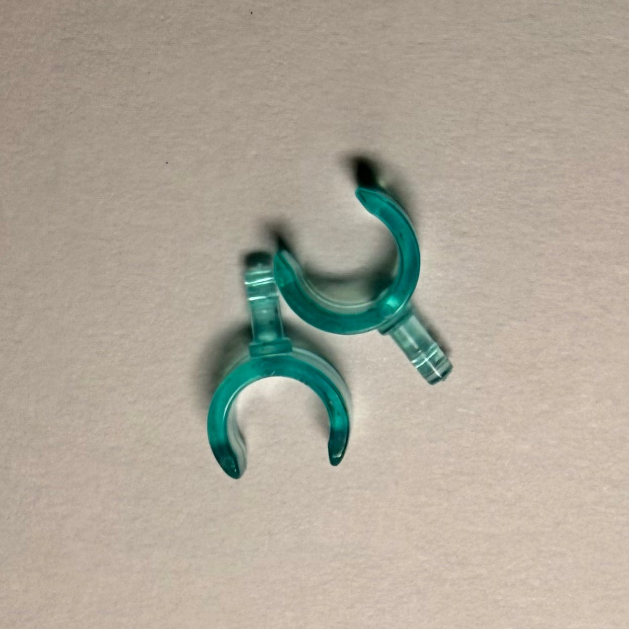 Big Hands - Trans Clear Blue