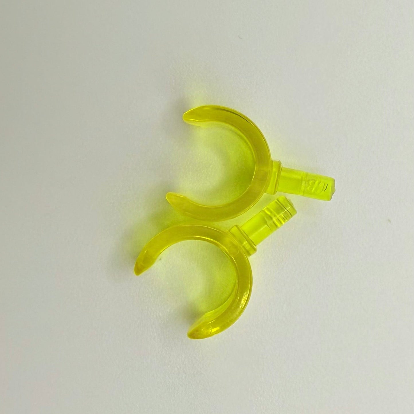 Big Hands - Trans Clear Yellow